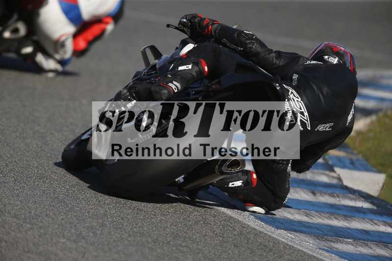 /Archiv-2024/01 26.-28.01.2024 Moto Center Thun Jerez/Gruppe schwarz-black/backside